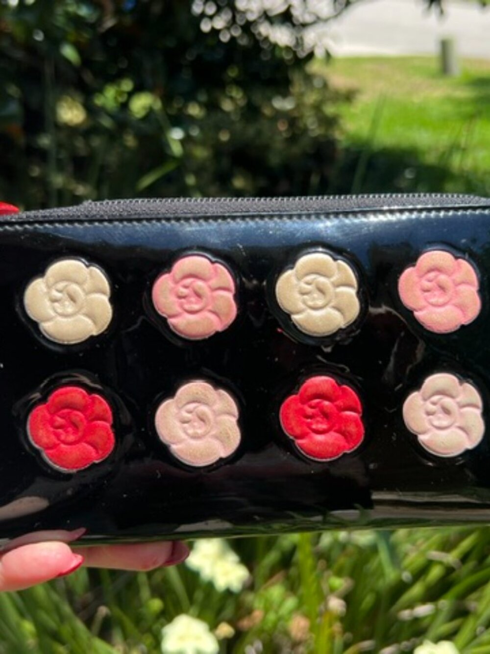 Chanel Camellia Patent Leather Zip Wallet Black Long Wallet 13 Series